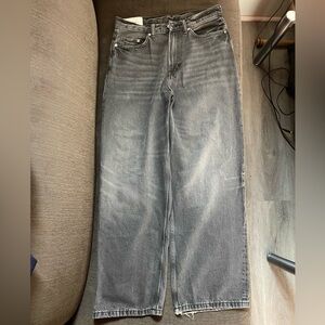 H&M Baggy Jeans - Gray and White
